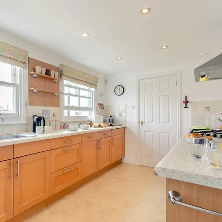3 Bed In Newquay Headl Holiday home